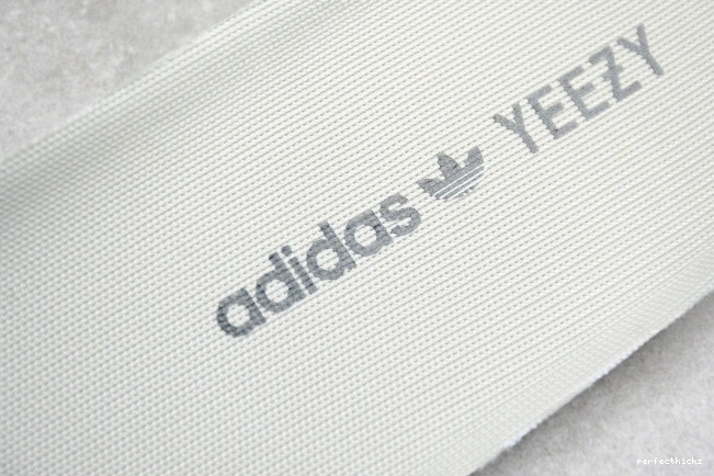350 Boost Moonrock AQ2660 Adidas Yeezy 0811
